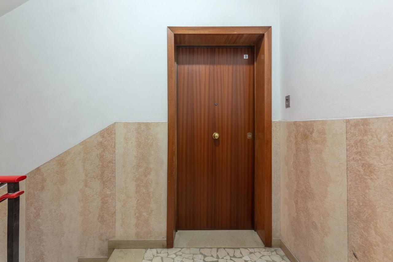 A 500 Mt Dalla Certosa Apartment Болонья Экстерьер фото