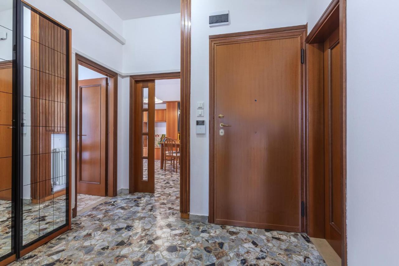 A 500 Mt Dalla Certosa Apartment Болонья Экстерьер фото